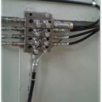 Rozdzielacz główny SMX wyposażony we wskaźniki wzrostu ciśnienia oraz czujnik pracy rozdzielacza Ultrasensor